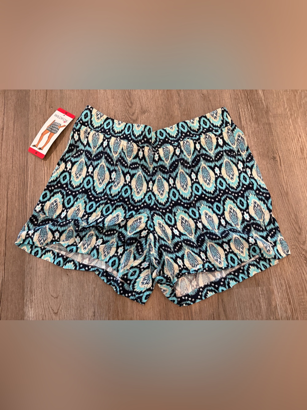 WILDFOX woman’s shorts
